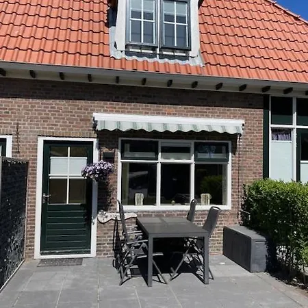 State Klaver Vier Hollum  Exterior photo